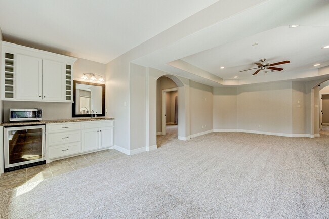 Building Photo - 27303 Silver Jade Ct