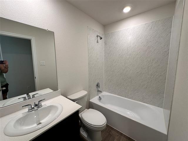 Building Photo - 3015 Serenity Ln