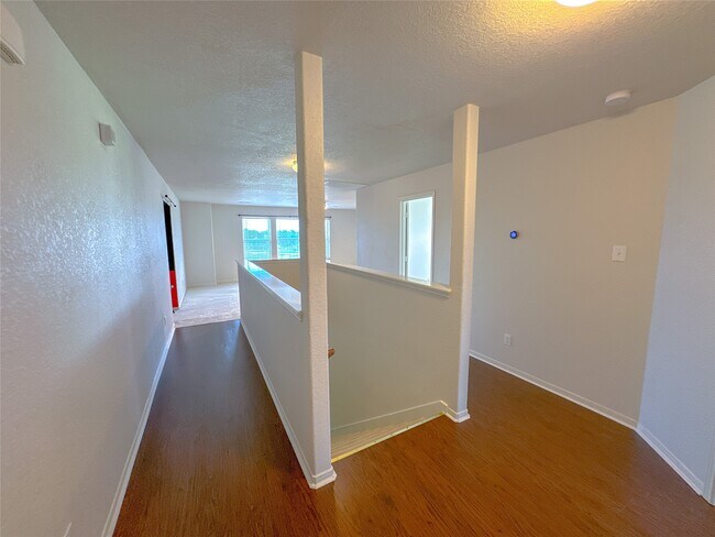 Building Photo - 14819 Grove Canyon Ct