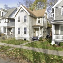 Building Photo - 30 Hickory St