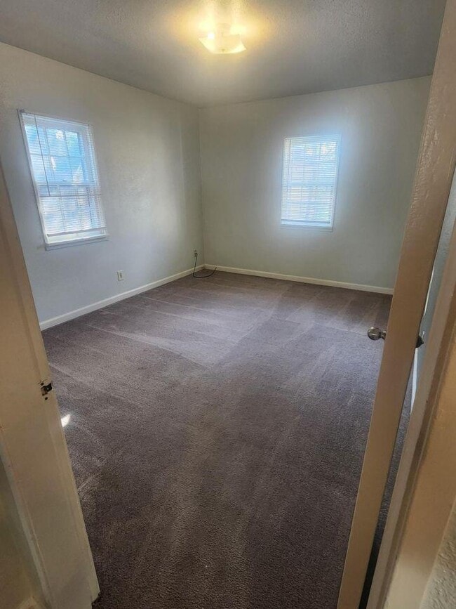 Building Photo - 2 bedroom in Laurel MT 59044