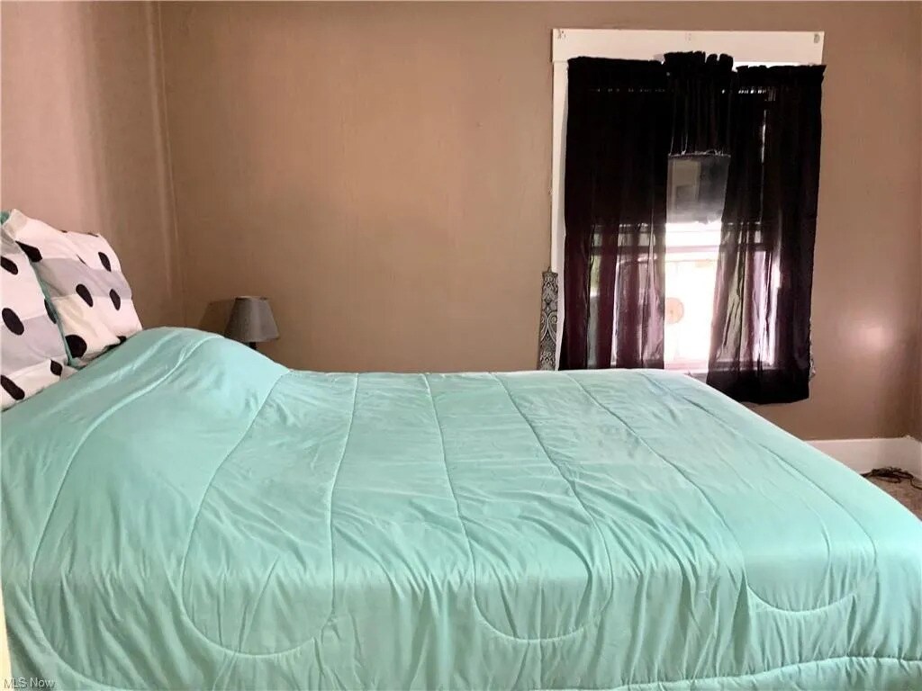 Building Photo - 2816 W Liberty St