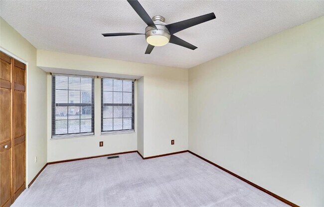 Building Photo - 2304 Yellowstone Park Ct