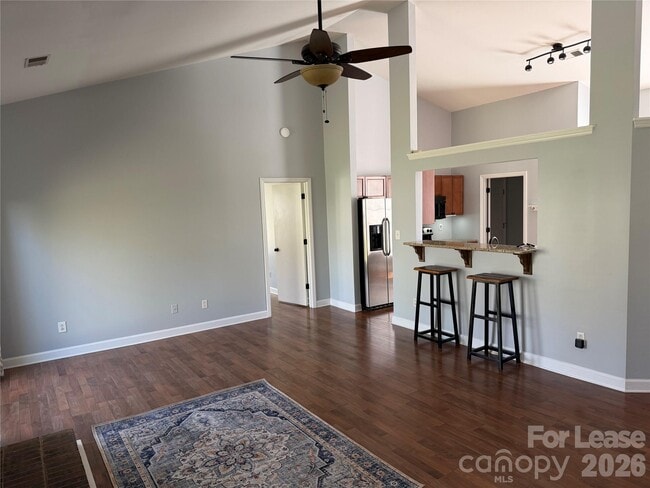 Building Photo - 8539 Albury Walk Ln