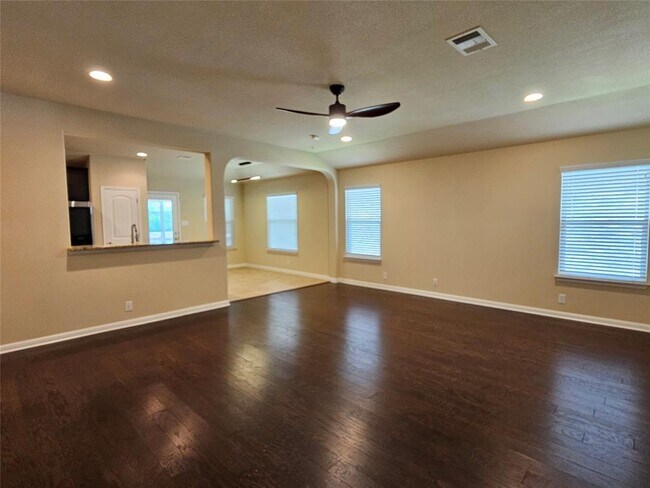 Building Photo - 13708 Loleta Way