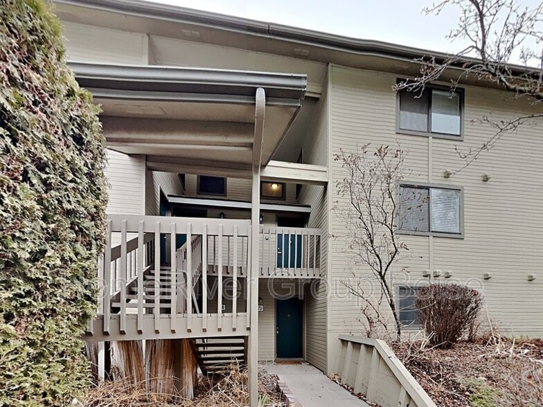 Building Photo - 3687 S Gekeler Ln