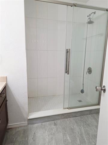 Building Photo - 1786 Lago Vista