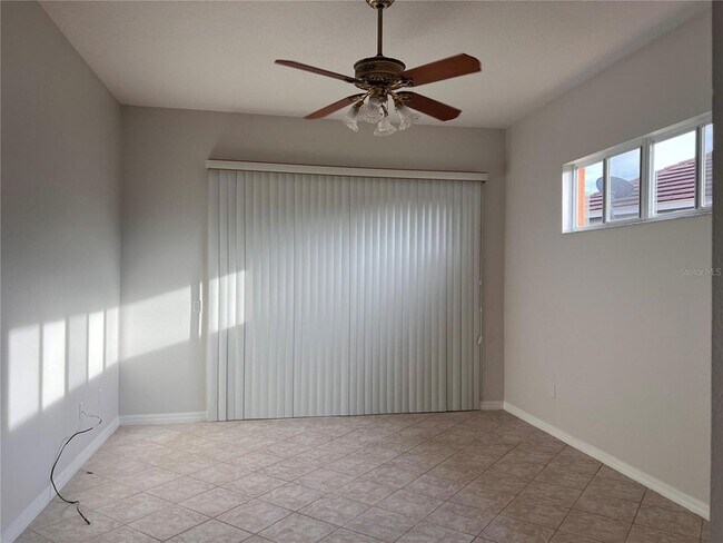 Building Photo - 7118 42nd Ct E