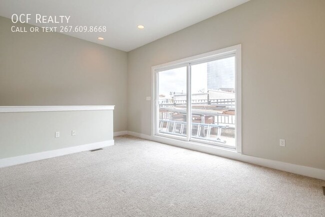 Building Photo - 2603 Webster St