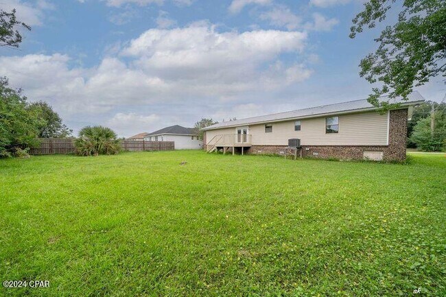 Building Photo - 310 Missouri Ave