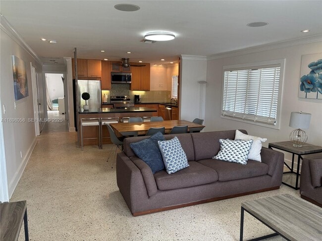 Building Photo - 1410 Polk St