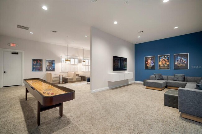 Building Photo - 6396 Roadstead Ct