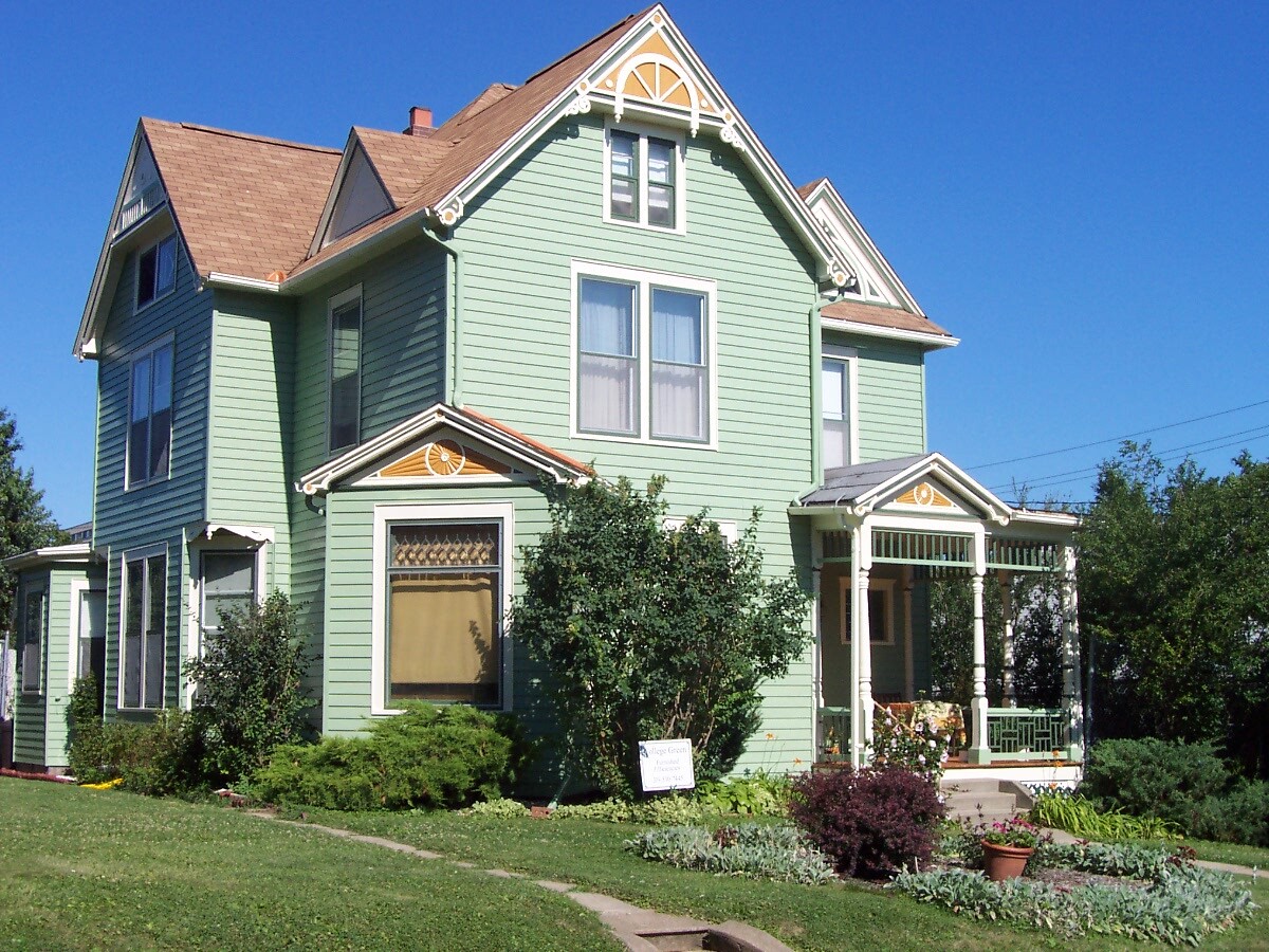 109 S Johnson - 109 S Johnson St