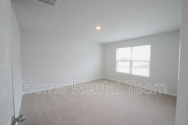 Building Photo - 431 Coconut Dr