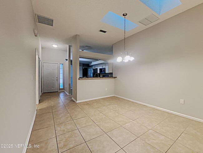 Building Photo - 6075 Scenic Meadow Ln