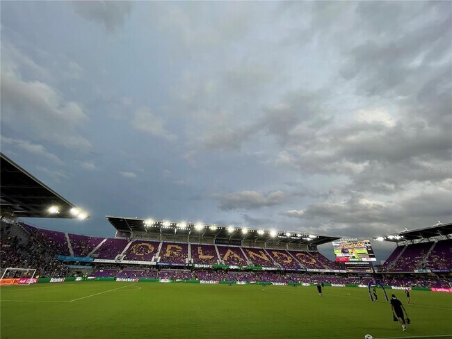 Building Photo - 100 S Eola Dr