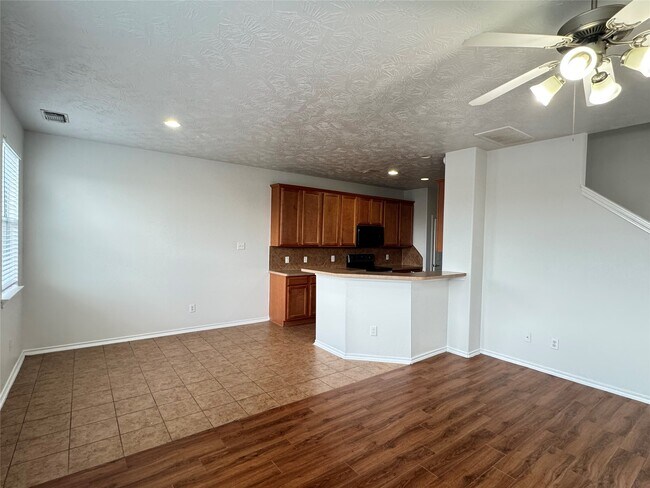 Building Photo - 11531 Jacinth Ct