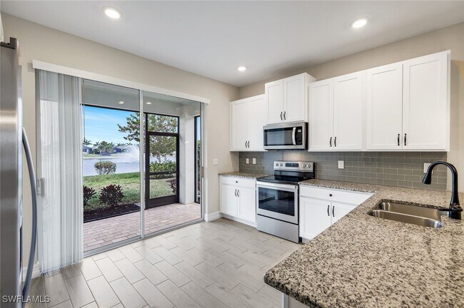 Building Photo - 16717 Seasons Coast Dr