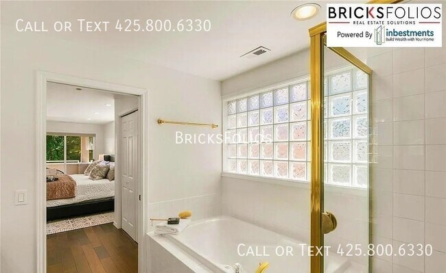 Building Photo - 320 5th Ave