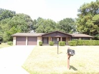 Building Photo - Victoria Drive, Enterprise, AL