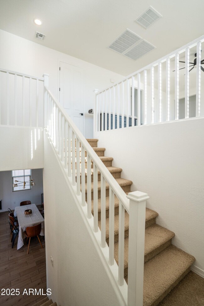 Building Photo - 4368 N Pioneer Dr