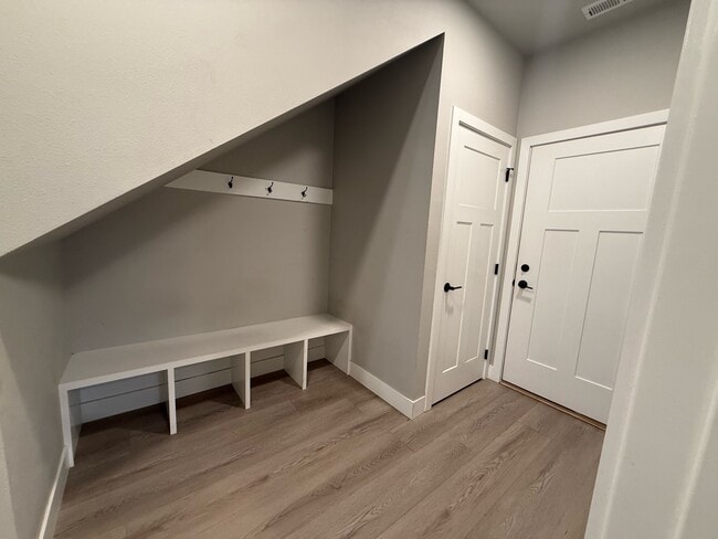 Building Photo - 651 Washington St