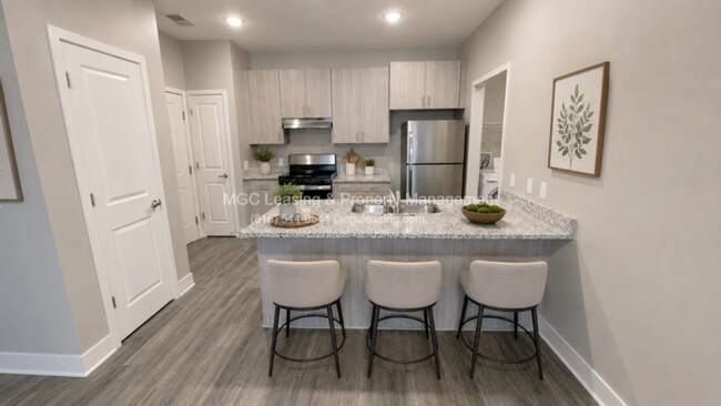 Building Photo - Handicap-Accessible Apartment — Updated, Convenient & Move-In Ready 09/08/26