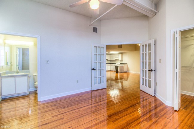 Building Photo - 108 E Grace St