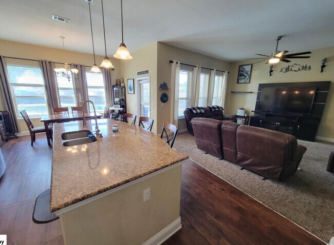 Building Photo - 8501 Holley Hills Cir
