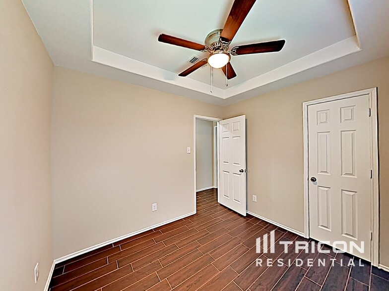 Building Photo - 12713 Rio Brazos St