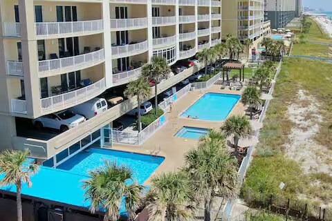 Building Photo - 10625 Front Beach Rd