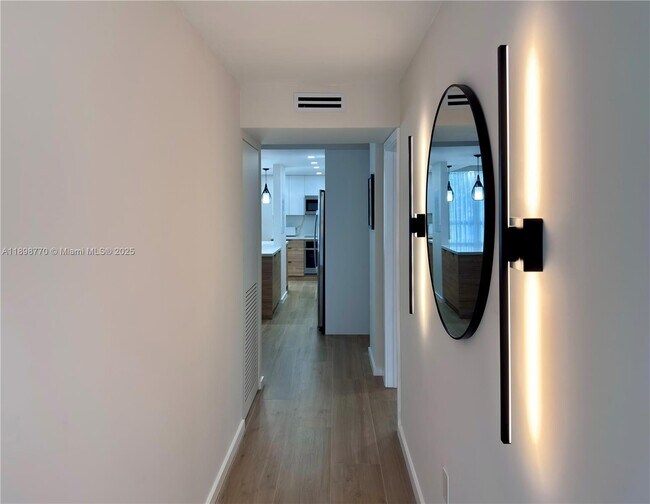 Building Photo - 10230 Collins Ave