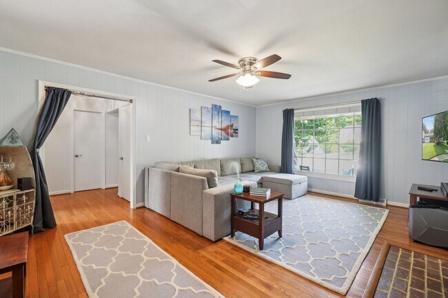 Building Photo - 5405 Francy Adams Ct