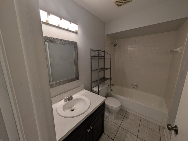 Building Photo - 7807 Amberlea Ct