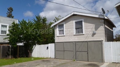 Building Photo - 322 Evans Ave