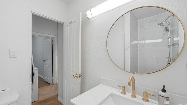 Building Photo - 234 Princeton Ave