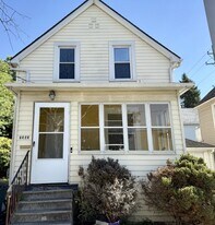 Building Photo - 2353 19th St SW