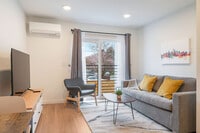 Building Photo - 4453 Aurora Ave N