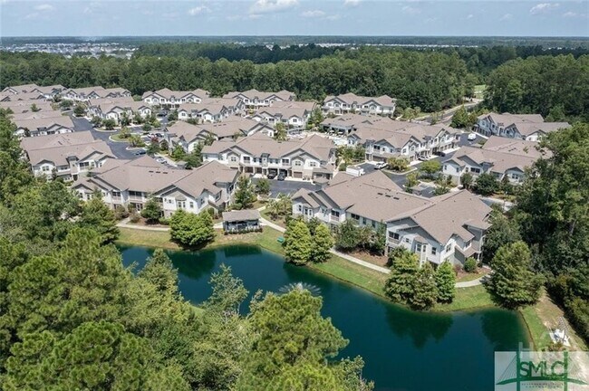 Building Photo - 101 Spring Lakes Dr