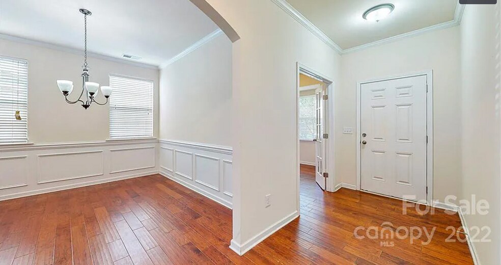 Building Photo - 10323 Rutledge Ridge Dr NW