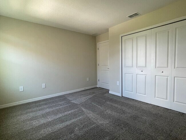 Building Photo - 2805 Muller Oak Lp