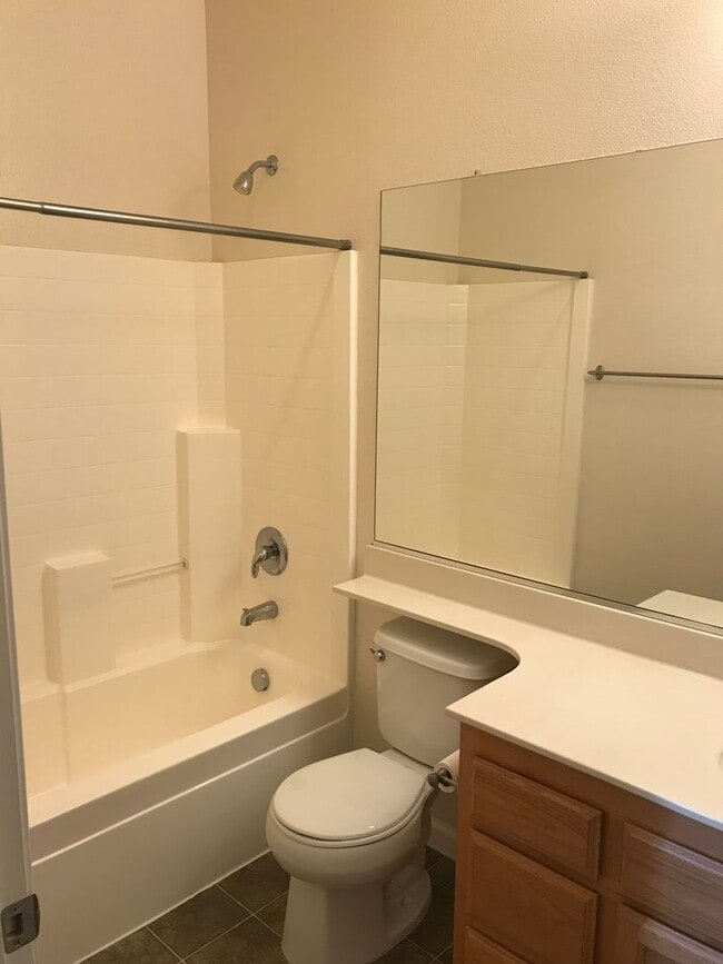 Building Photo - 3 Bed| 2 Bath | 1540 SF | 2 Car Garage | Single Story | Tenant pays $175 monthly for WS&G