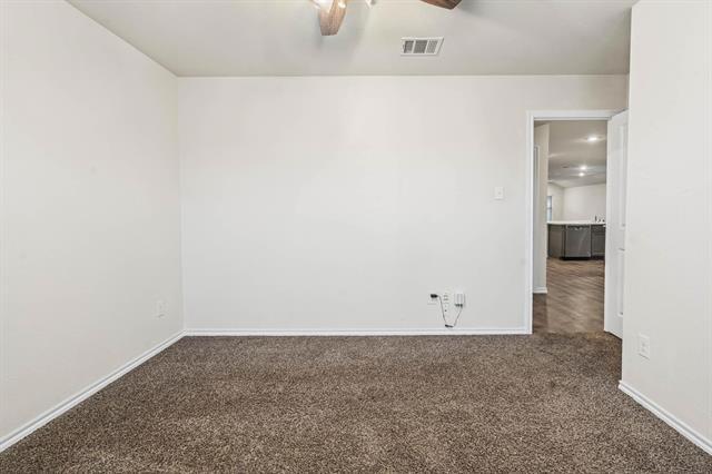 Building Photo - 2120 Tulipwood Dr