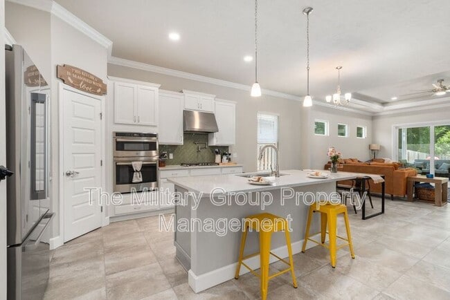 Building Photo - 6901 SW Lugano Ct