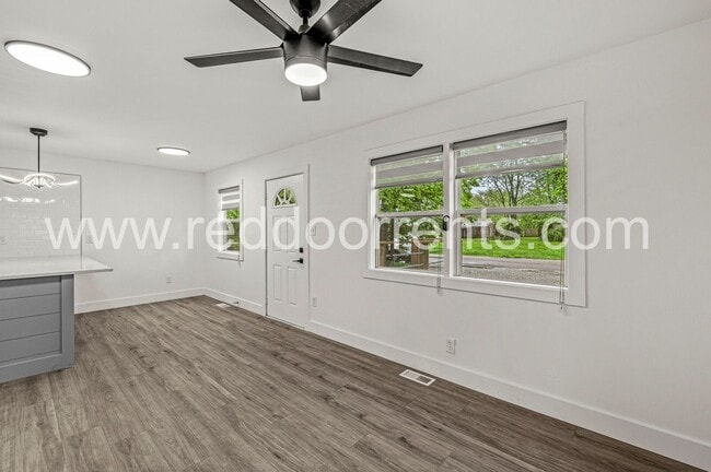 Building Photo - 1254 McDougal St