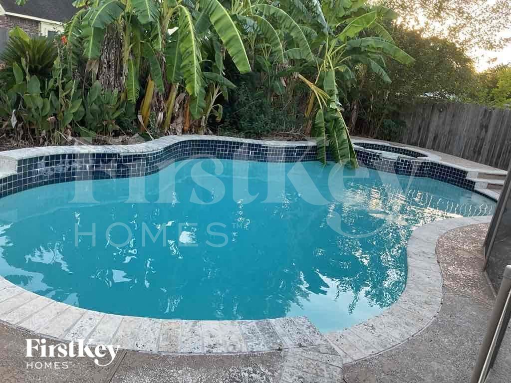 Building Photo - 2208 Palm Lagoon Dr