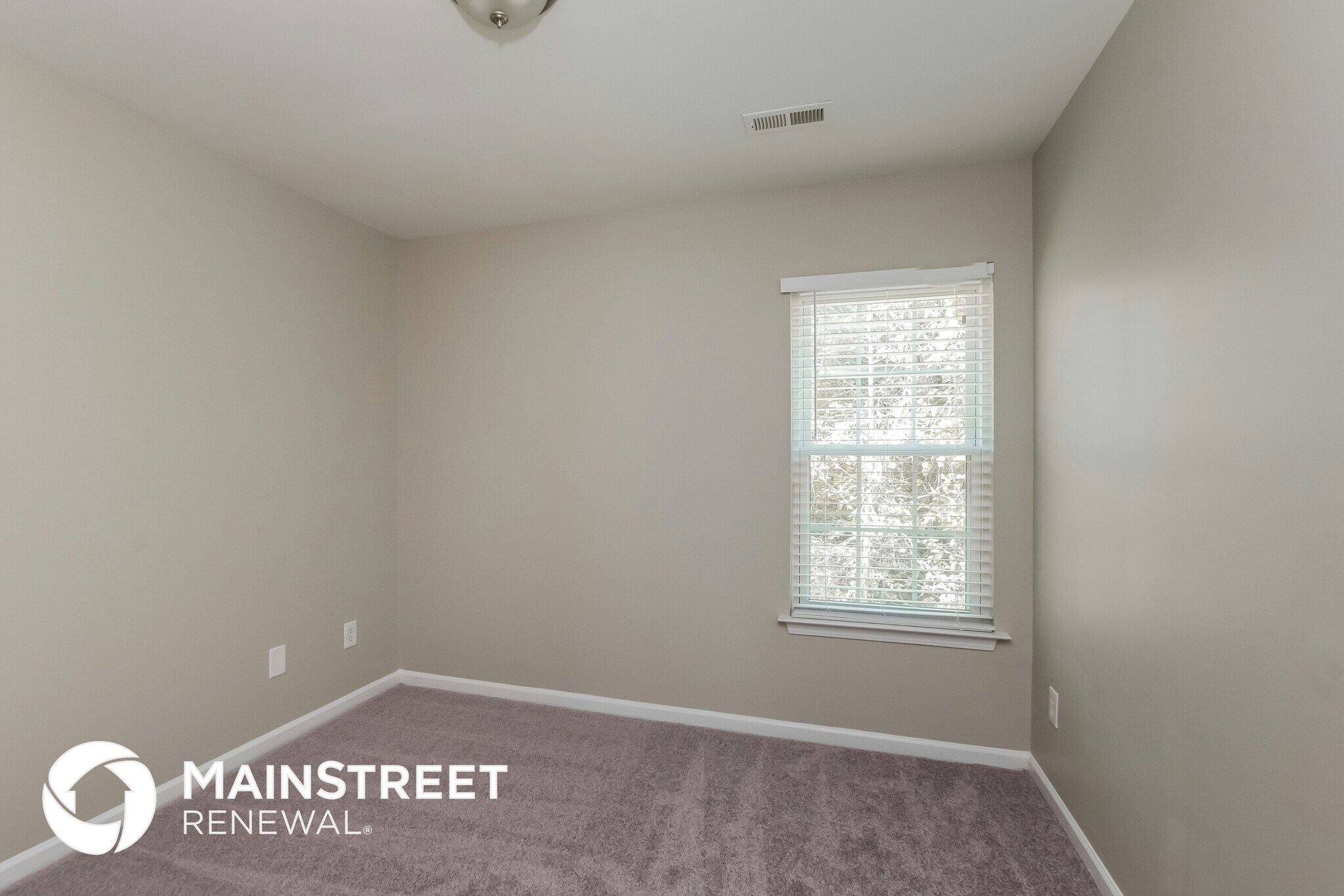 Building Photo - 8148 Ottawa Ln