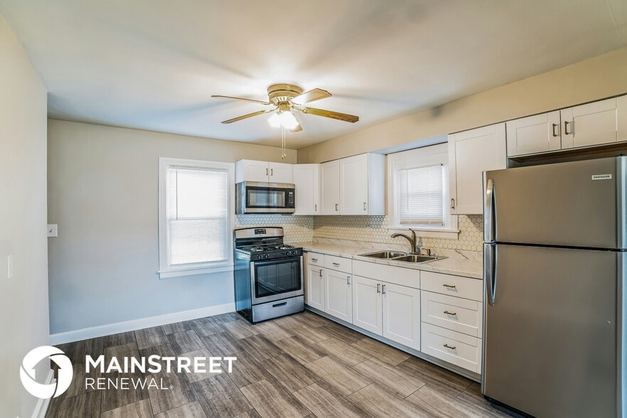 Building Photo - 931 Palatka Rd