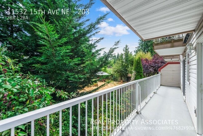 Building Photo - 11532 15th Ave NE