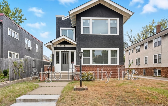 Primary Photo - 3433 Portland Ave